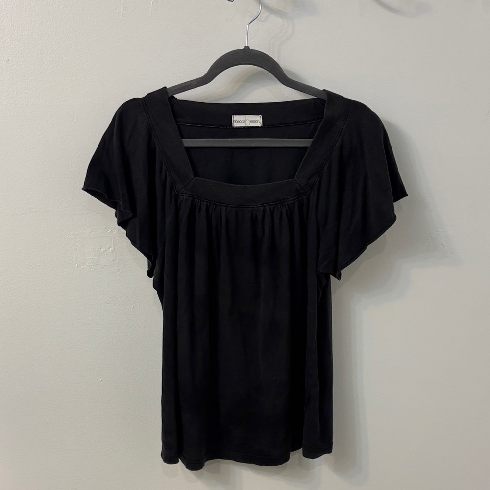 Black Flutter Sleeve Tee